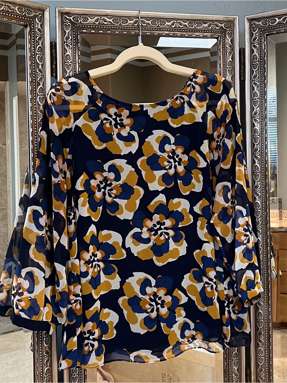 CAbi Lydia Floral Blouse - Sz L